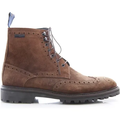 Klassischer Cognac Wildleder Brogue Boot , Herren, Größe: 42 1/2 EU - Van Bommel - Modalova