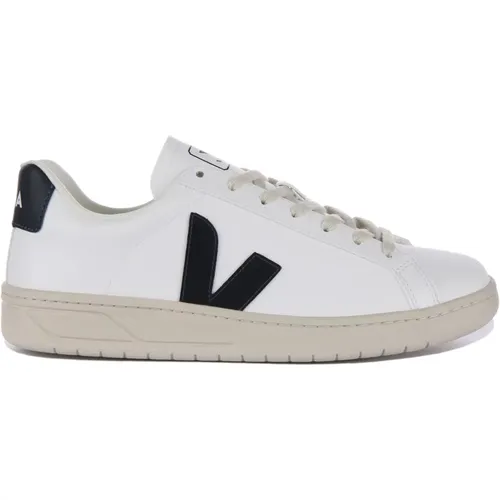 Stylish Low Top Trainers in , male, Sizes: 10 UK, 11 UK - Veja - Modalova