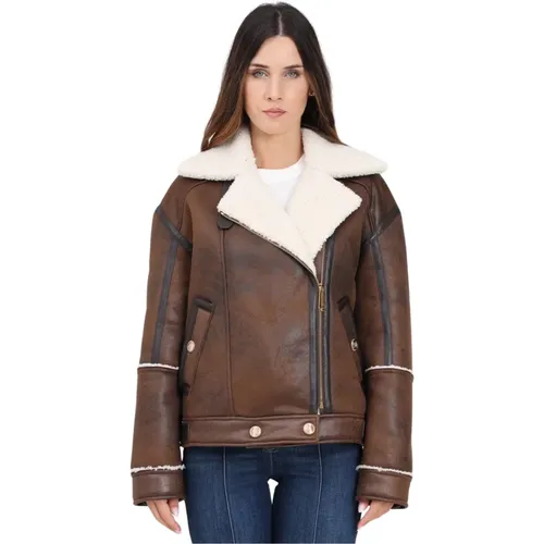 Braune Leder Aviator Jacke,Braune Lederjacke mit V-Ausschnitt - Elisabetta Franchi - Modalova