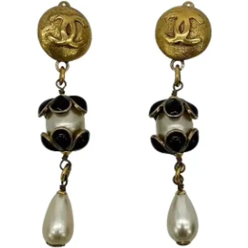 Pre-owned Metal earrings , female, Sizes: ONE SIZE - Chanel Vintage - Modalova