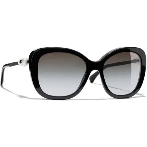 Sunglasses , female, Sizes: 55 MM - Chanel - Modalova