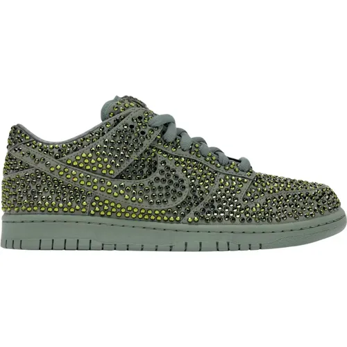 Limited Edition Spiral Sage Sneakers , male, Sizes: 6 UK - Nike - Modalova