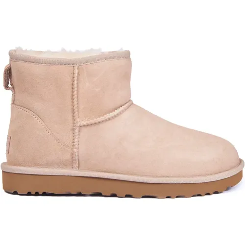 Klassische II wasserabweisende Stiefel , Damen, Größe: 41 EU - Ugg - Modalova