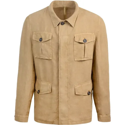 Sporty Camel Overshirt with Contrast Buttons , male, Sizes: 3XL, M, L - Lubiam - Modalova