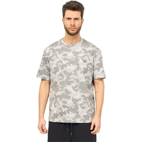 T-Shirt mit Tarnmuster aus Baumwolle , Herren, Größe: M - Armani Exchange - Modalova