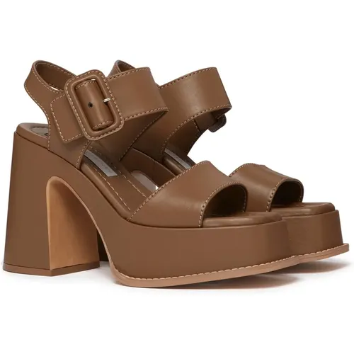 Kamelbraune Sandalen mit Blockabsatz - Stella Mccartney - Modalova