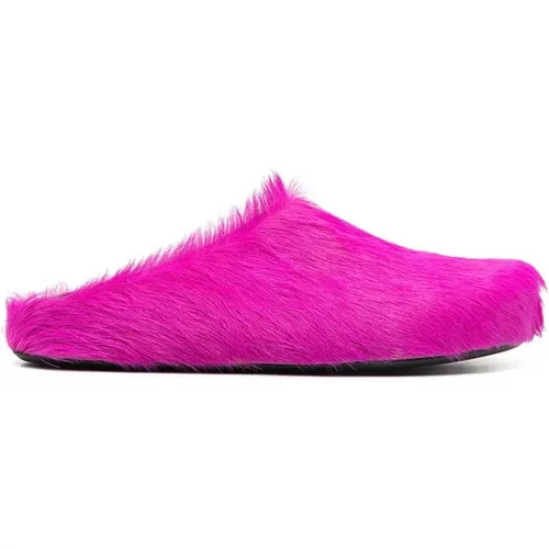 Flat Shoes with Fur Fussbett Sabot , male, Sizes: 9 UK, 10 UK, 7 UK, 11 UK, 6 UK, 8 UK - Marni - Modalova