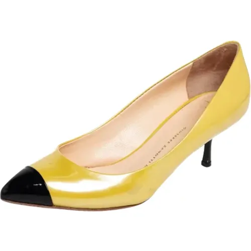 Pre-owned Leather heels , female, Sizes: 5 UK - Giuseppe Zanotti Pre-owned - Modalova