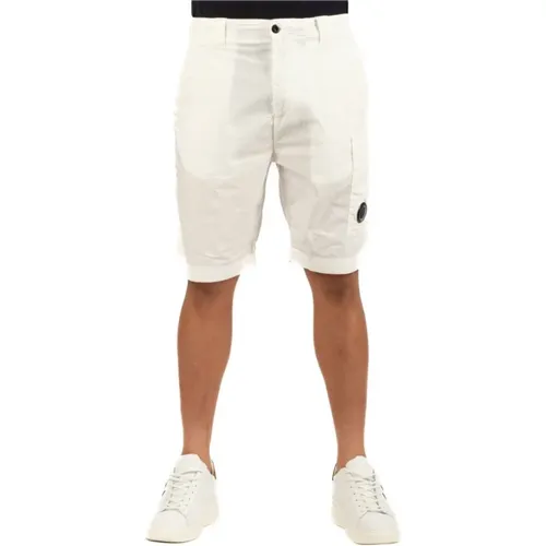 Herren Bermuda Shorts , Herren, Größe: L - C.P. Company - Modalova