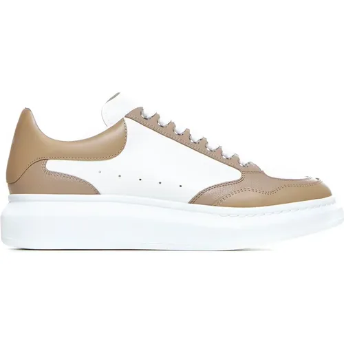 Stylische Sneakers für Herren,Graue Oversize Sneakers - alexander mcqueen - Modalova