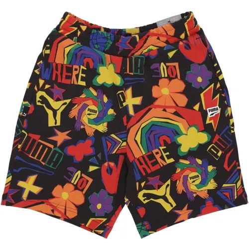 Urban Pride All Over Print Shorts , Herren, Größe: L - Puma - Modalova