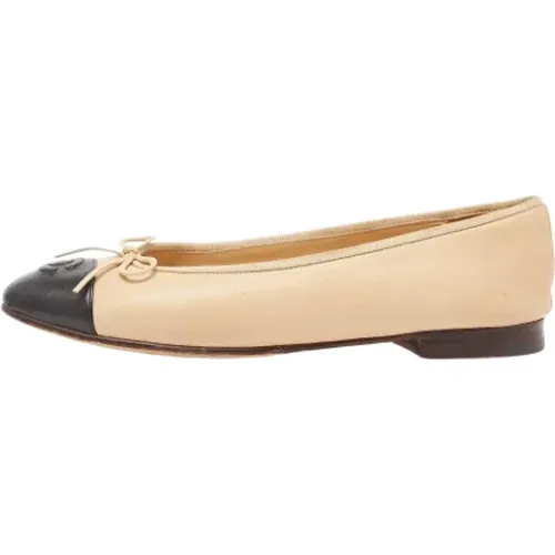 Pre-owned Leather flats , female, Sizes: 3 1/2 UK - Chanel Vintage - Modalova