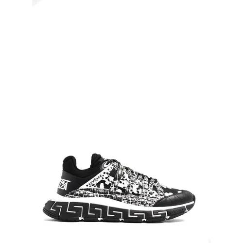 Stylish Sneaker for Men and Women , male, Sizes: 9 UK, 8 1/2 UK, 7 UK - Versace - Modalova