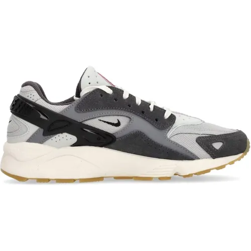 Huarache Runner Low Sneaker , male, Sizes: 10 1/2 UK, 8 1/2 UK, 12 UK, 4 1/2 UK, 5 UK, 7 UK, 6 UK, 8 UK - Nike - Modalova