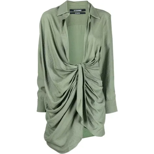 Kurzes Khaki Kleid mit Drapierten Details - Jacquemus - Modalova