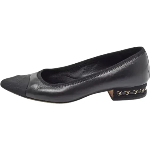 Pre-owned Canvas flats - Chanel Vintage - Modalova