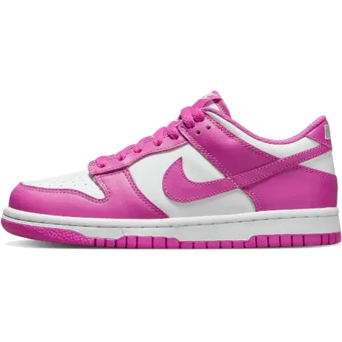 Active Fuchsia Dunk Low Sneakers , female, Sizes: 6 UK - Nike - Modalova