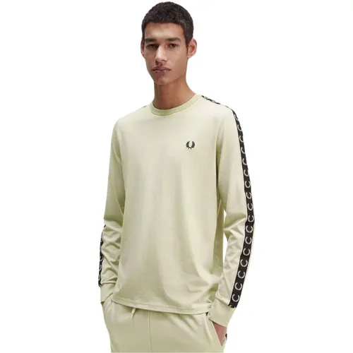 Long Sleeve Sweater with Contrast Side Tape , male, Sizes: M - Fred Perry - Modalova
