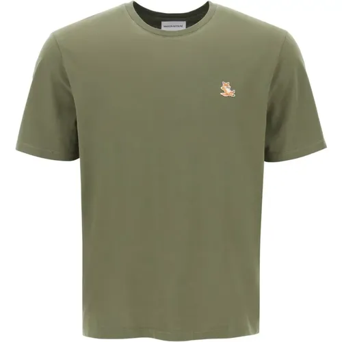 Chillax Fox Besticktes Crew-Neck T-Shirt,T-Shirts,Chillax Fox Patch Grünes T-Shirt - Maison Kitsuné - Modalova