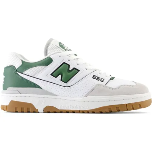 White Green Basketball Sneaker , male, Sizes: 6 1/2 UK, 10 UK, 11 UK, 8 1/2 UK, 9 UK, 8 UK, 7 1/2 UK, 6 UK - New Balance - Modalova