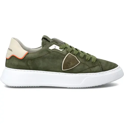 Temple Sneakers , male, Sizes: 10 UK, 6 UK - Philippe Model - Modalova