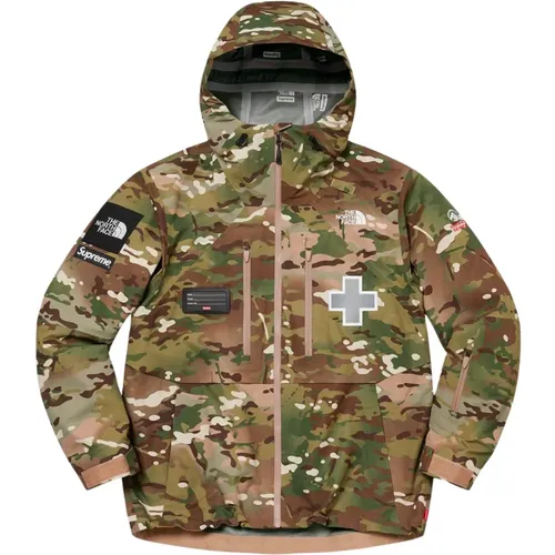 Limited Edition Mountain Pro Jacket Multi Camo , male, Sizes: XL, M, S, 2XL, L - Supreme - Modalova