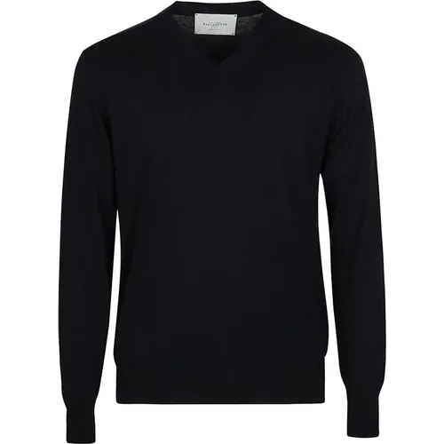 Stylish V-Neck Sweater , male, Sizes: M, 2XL, L, 3XL - Ballantyne - Modalova