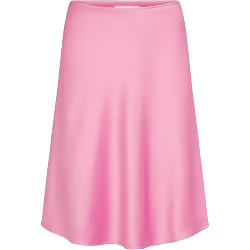 Satin Fluid Skirt in , female, Sizes: XS, M, S - Juvia - Modalova