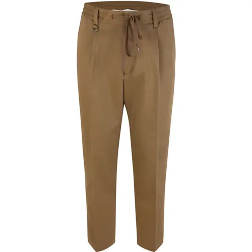 Braune Chino Hose mit Regular Fit - Paolo Pecora - Modalova