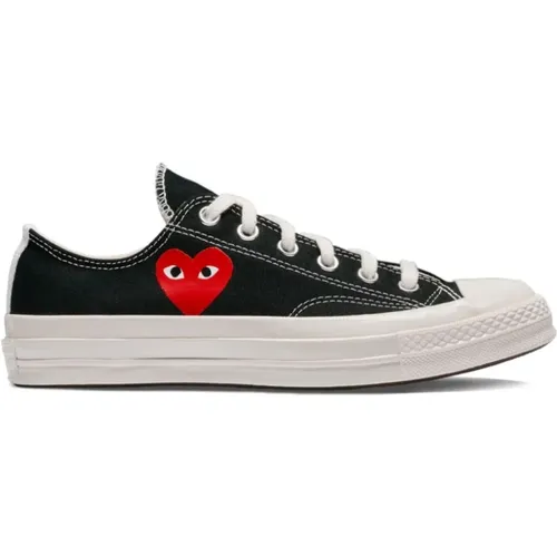 Canvas Logo Sneakers , male, Sizes: 8 1/2 UK, 7 UK, 8 UK - Comme des Garçons - Modalova