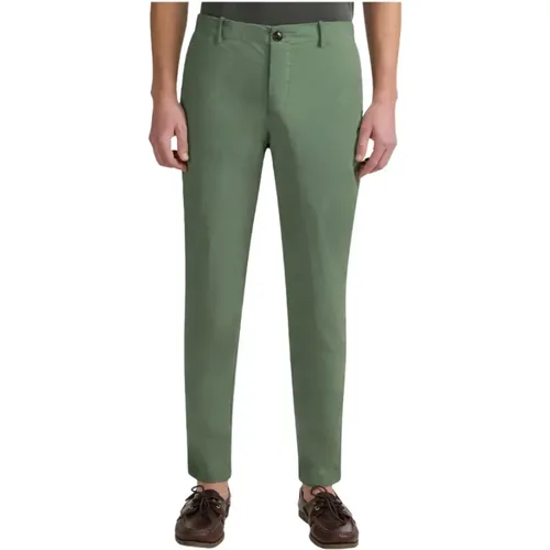 Slim-Fit Chino Pant Sage , Herren, Größe: S - RRD - Modalova