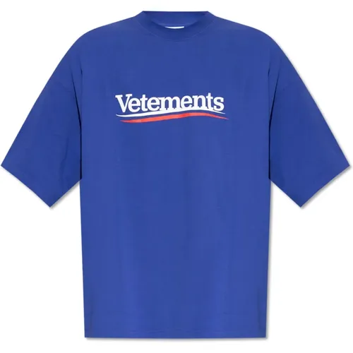 T-Shirt mit Logo Vetements - Vetements - Modalova