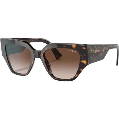 Quadratische Sonnenbrille - Stilvoll und elegant,Sonnenbrille mit unregelmäßiger Form und mutigem und dynamischem Stil - Vogue - Modalova