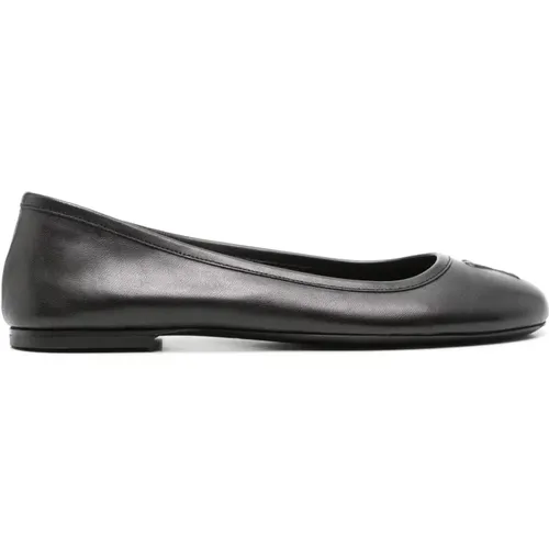 Ballerina Shoes Smooth Grain , female, Sizes: 5 UK, 6 UK, 4 UK - Ami Paris - Modalova