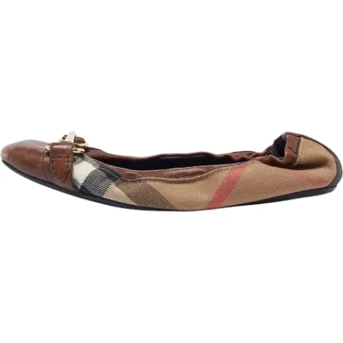 Pre-owned Fabric flats , female, Sizes: 3 1/2 UK - Burberry Vintage - Modalova