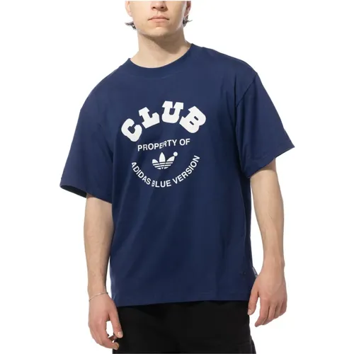 Blaue Version Club Tee , Herren, Größe: XL - Adidas - Modalova