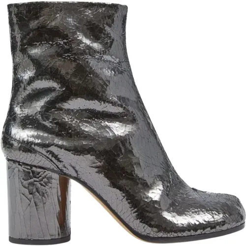 Stylish Boots for Fashion Lovers , female, Sizes: 4 1/2 UK, 6 UK, 2 UK, 4 UK, 3 UK, 3 1/2 UK, 5 1/2 UK, 5 UK, 6 1/2 UK - Maison Margiela - Modalova