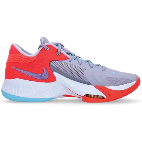 Zoom Freak 4 Basketball Shoe Indigo Haze , male, Sizes: 7 UK, 12 UK, 3 1/2 UK, 8 1/2 UK, 8 UK, 2 1/2 UK, 9 UK, 4 1/2 UK - Nike - Modalova