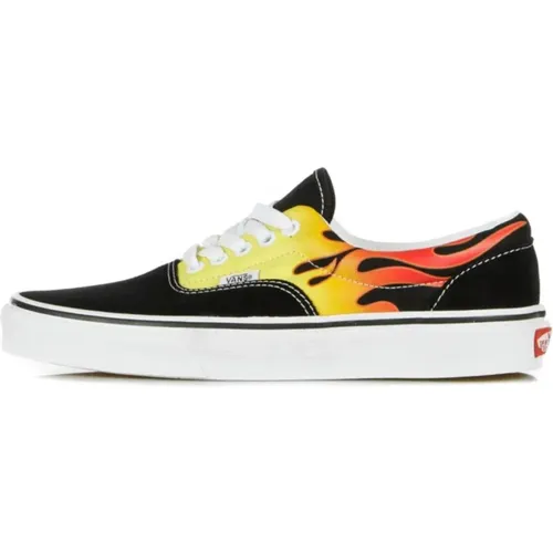 Flame Print Low Top Sneaker , male, Sizes: 7 UK, 9 UK, 5 UK, 6 UK, 11 UK, 12 UK, 10 UK, 8 1/2 UK, 4 UK, 8 UK - Vans - Modalova