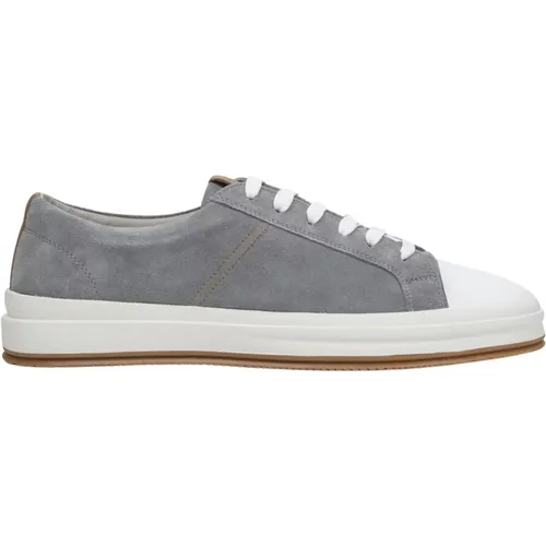 Herren Graue Low-Top Sneakers aus Italienischem Echtem Velours Er00114574 , Herren, Größe: 43 EU - Estro - Modalova