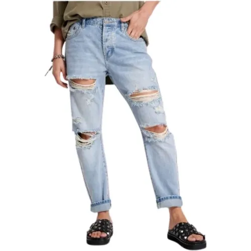 Low Waist Saints Ripped Boyfriend Jeans , female, Sizes: W25, W26, W28, W24 - One Teaspoon - Modalova