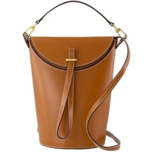 Beuteltasche - Phoebe Convertible Bucket Bag - Leather - Brown - Gr. unisize - in - für Damen - Staud - Modalova