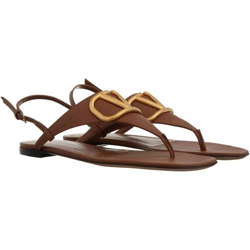 Sandalen & Sandaletten - VLogo Signature Flat Thong Sandals - Gr. 36 (EU) - in - für Damen - Valentino Garavani - Modalova