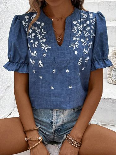 Simple Loose Plain Embroidery Shirt - Just Fashion Now - Modalova