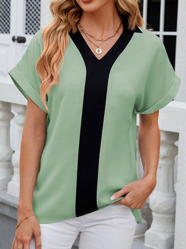 V Neck Casual Color Block Loose Shirt - Just Fashion Now - Modalova