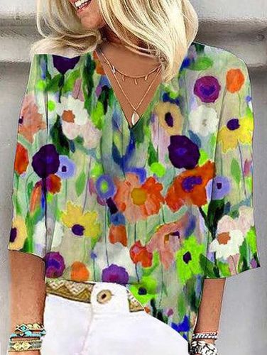 V Neck Casual Floral Loose Shirt - Just Fashion Now - Modalova