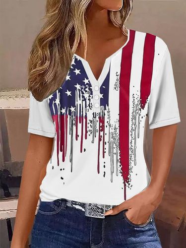 Casual Independence Day Notched T-Shirt - Just Fashion Now - Modalova