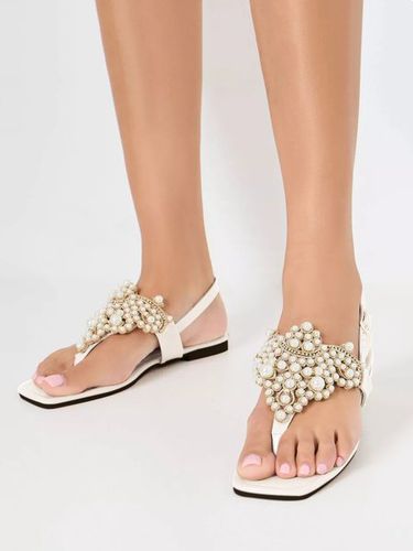 Elegant Imitation Pearl Adjustable Buckle Thong Sandals - Just Fashion Now - Modalova