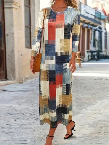 Plaid Abstract Print Long-Sleeved Crew Neck Midi Dress - Just Fashion Now - Modalova