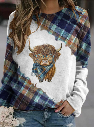 Western style color blocked highland cow round neck sweatshirt - Just Fashion Now - Modalova